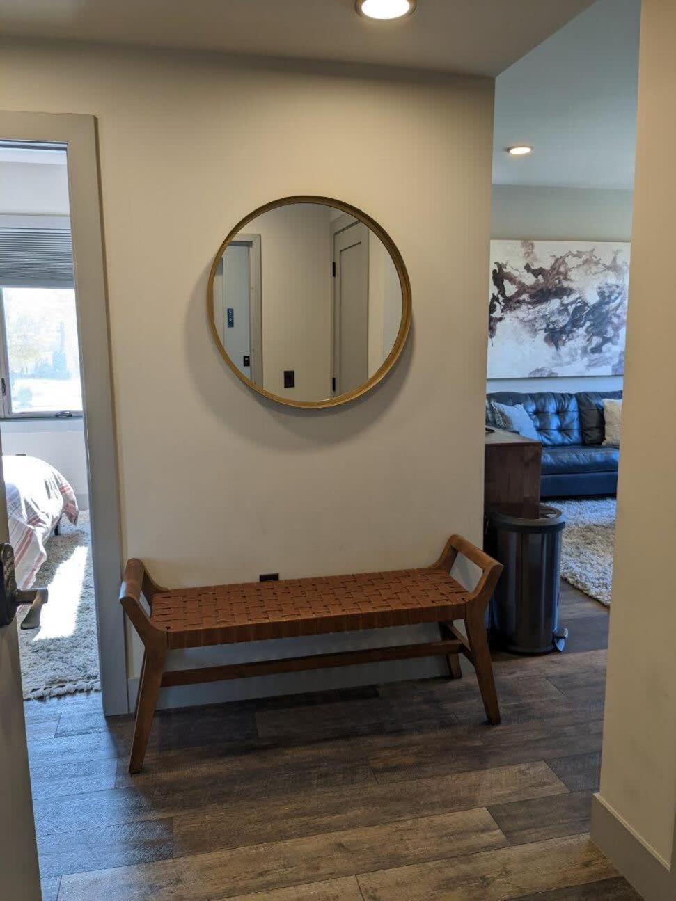 Modern State 209 Just Blocks Away From The Bay Traverse City