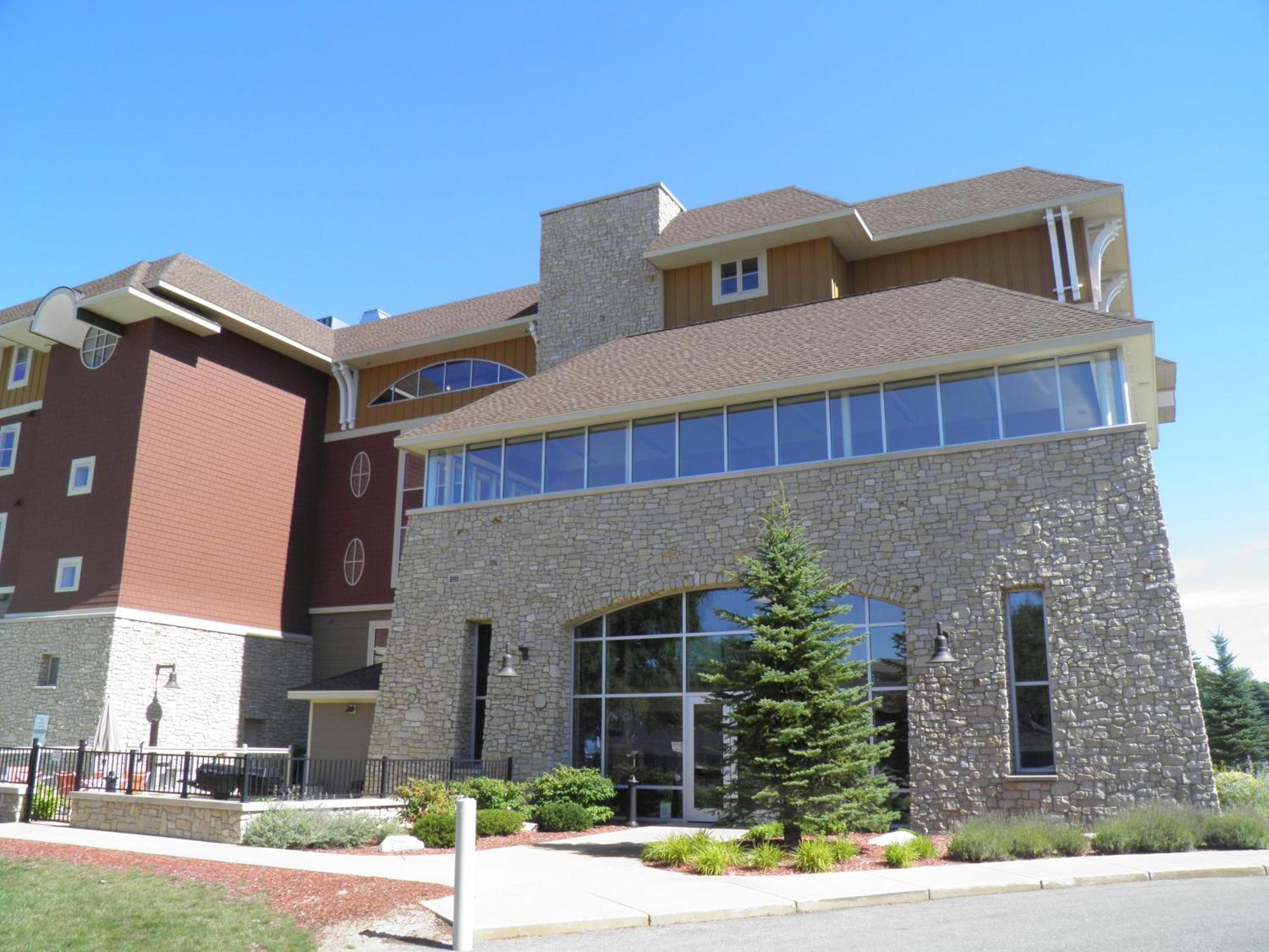 Holiday home First Class On East Grand Traverse Bay *