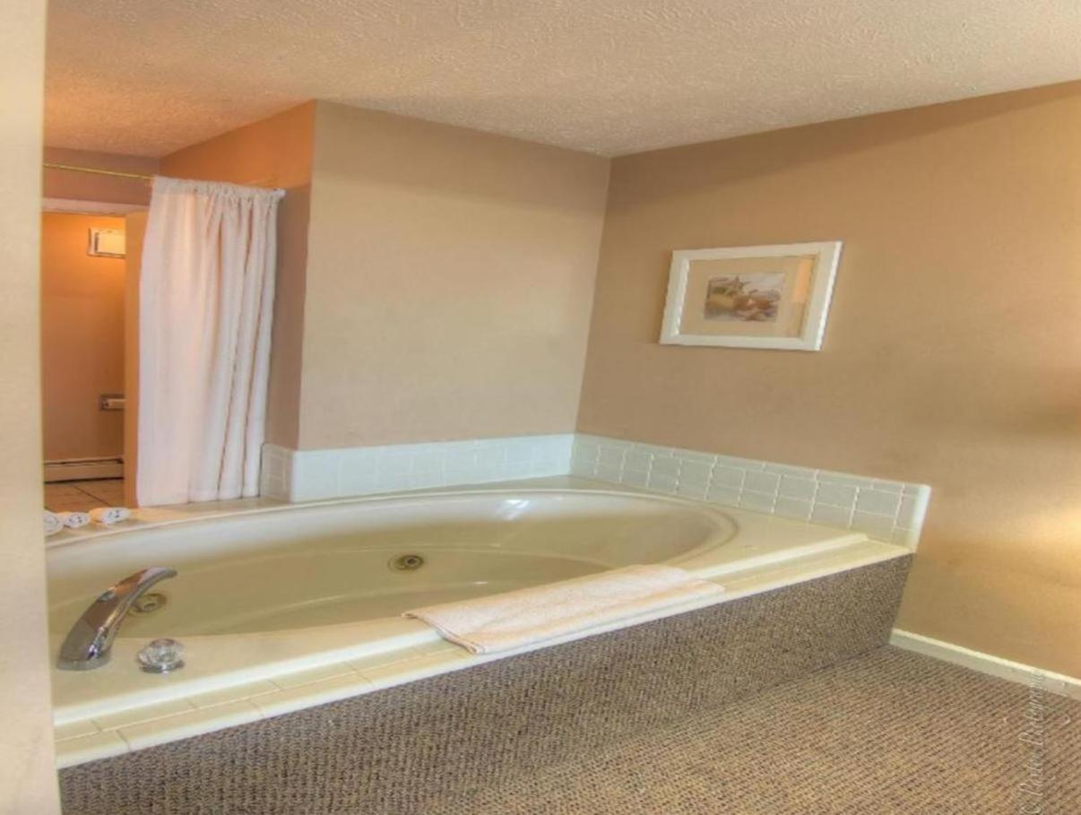 Pointes North Beachfront 3* Traverse City