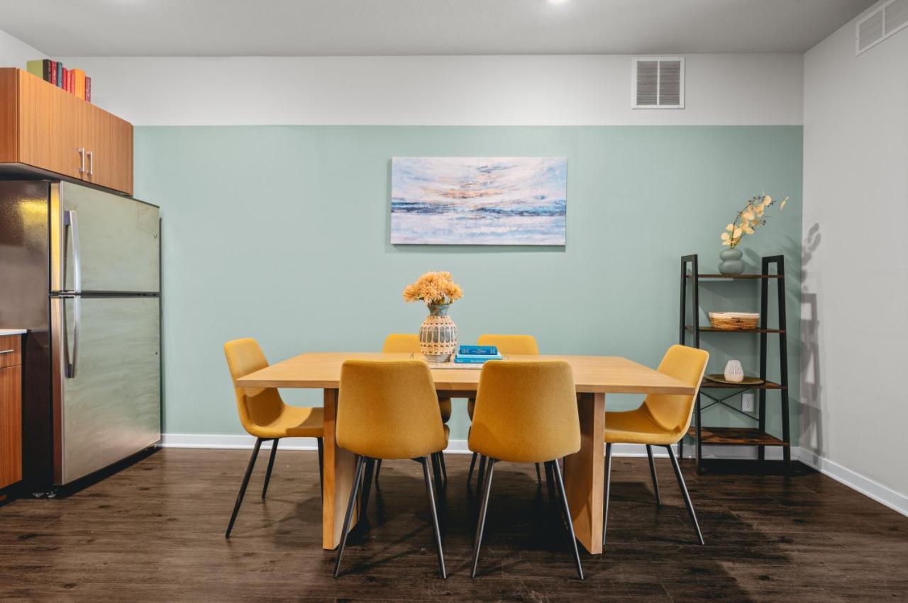 New Shoreline 401 2br Near Downtown And Bay Traverse City