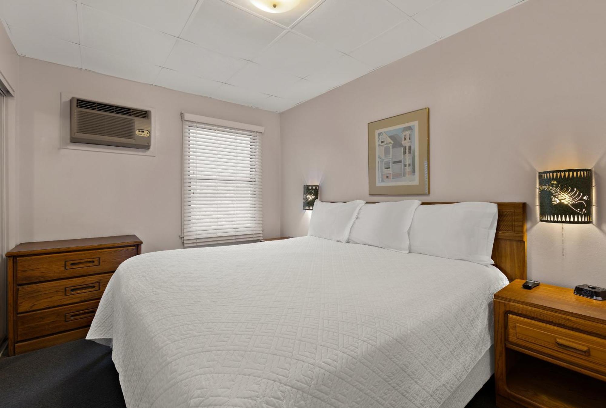 Inn Traverse Bay