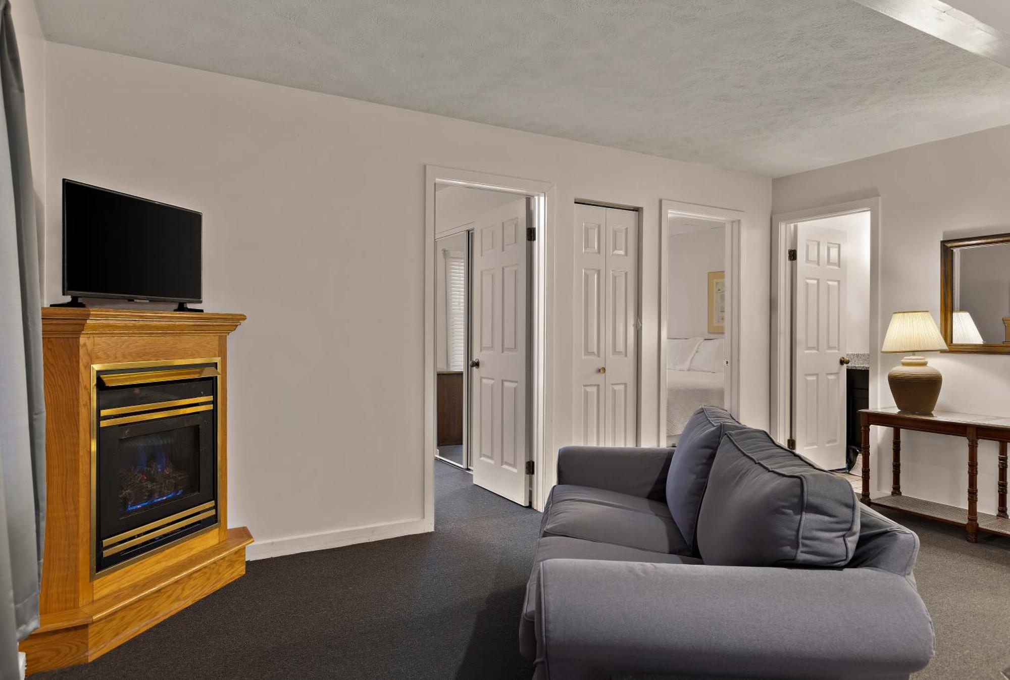 Inn Traverse Bay 2*