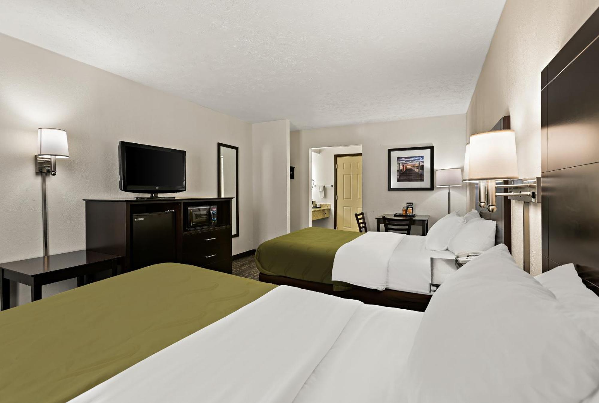 Quality 2* Traverse City