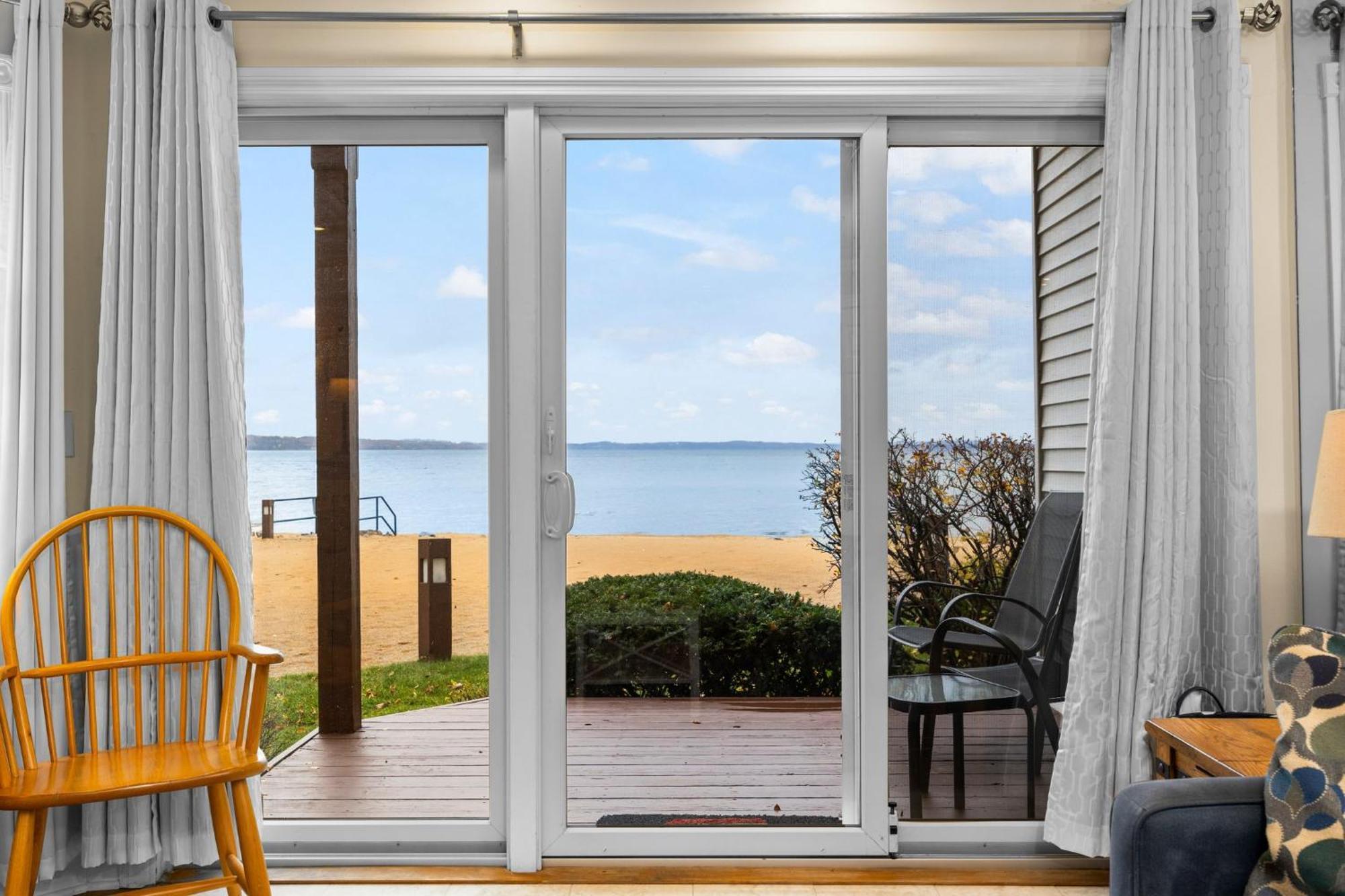 Holiday home Beachside 102 With Direct Access To The And Pool And Hot Tub