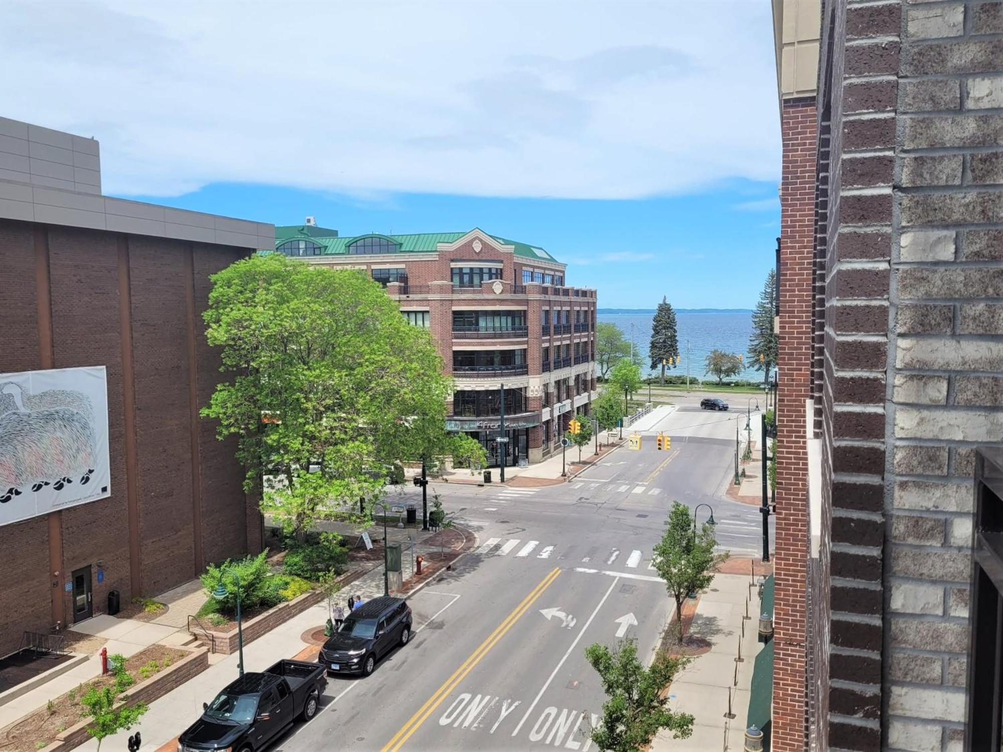 The Penthouse On Park - 501