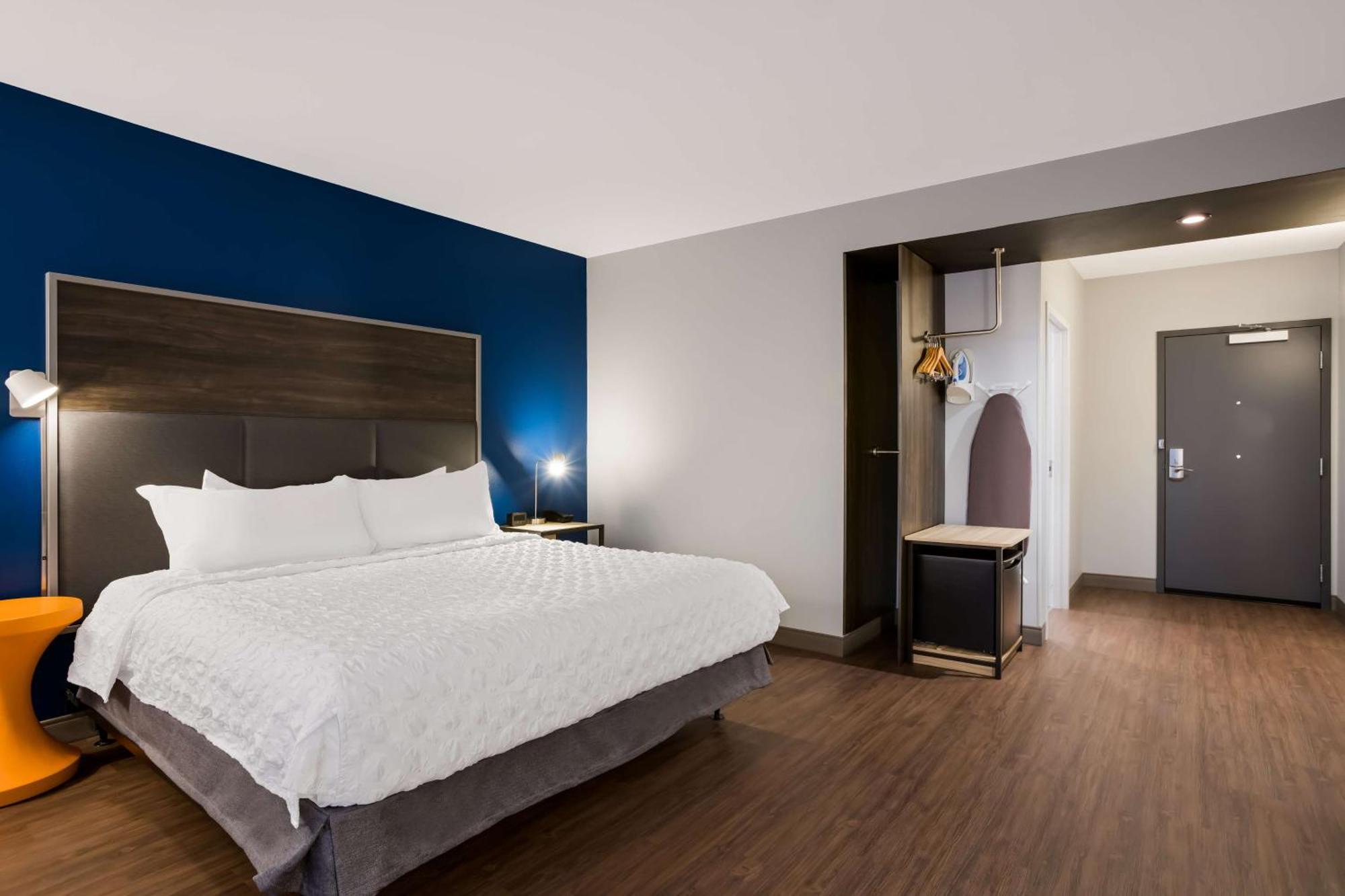 Tru By Hilton Traverse Hotel Traverse City