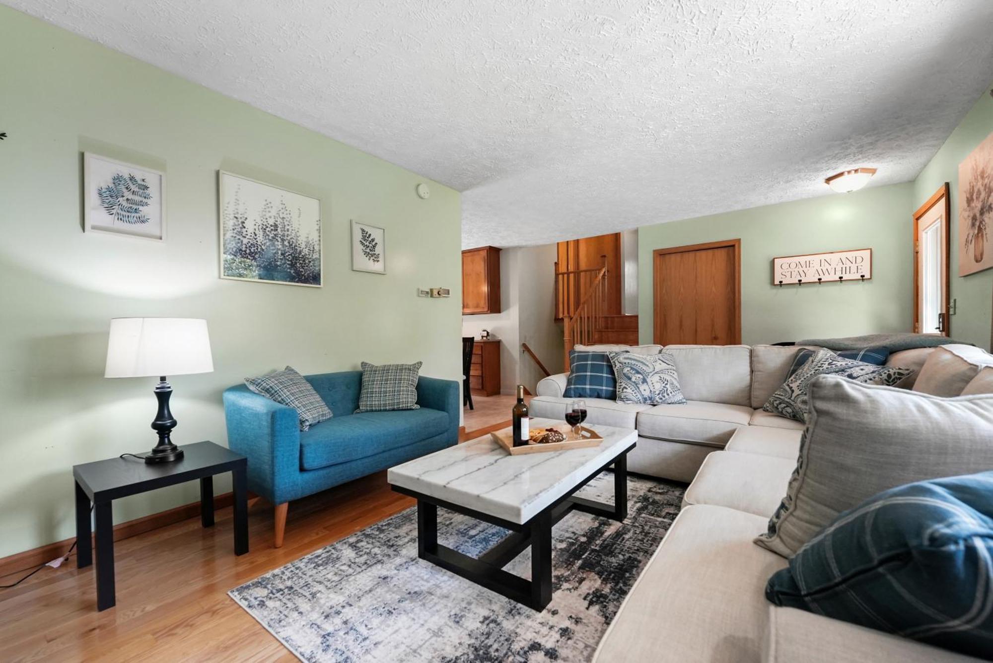 Holiday home Lakefront Paradise 4 Bedroom W Direct Access, Pets Ok