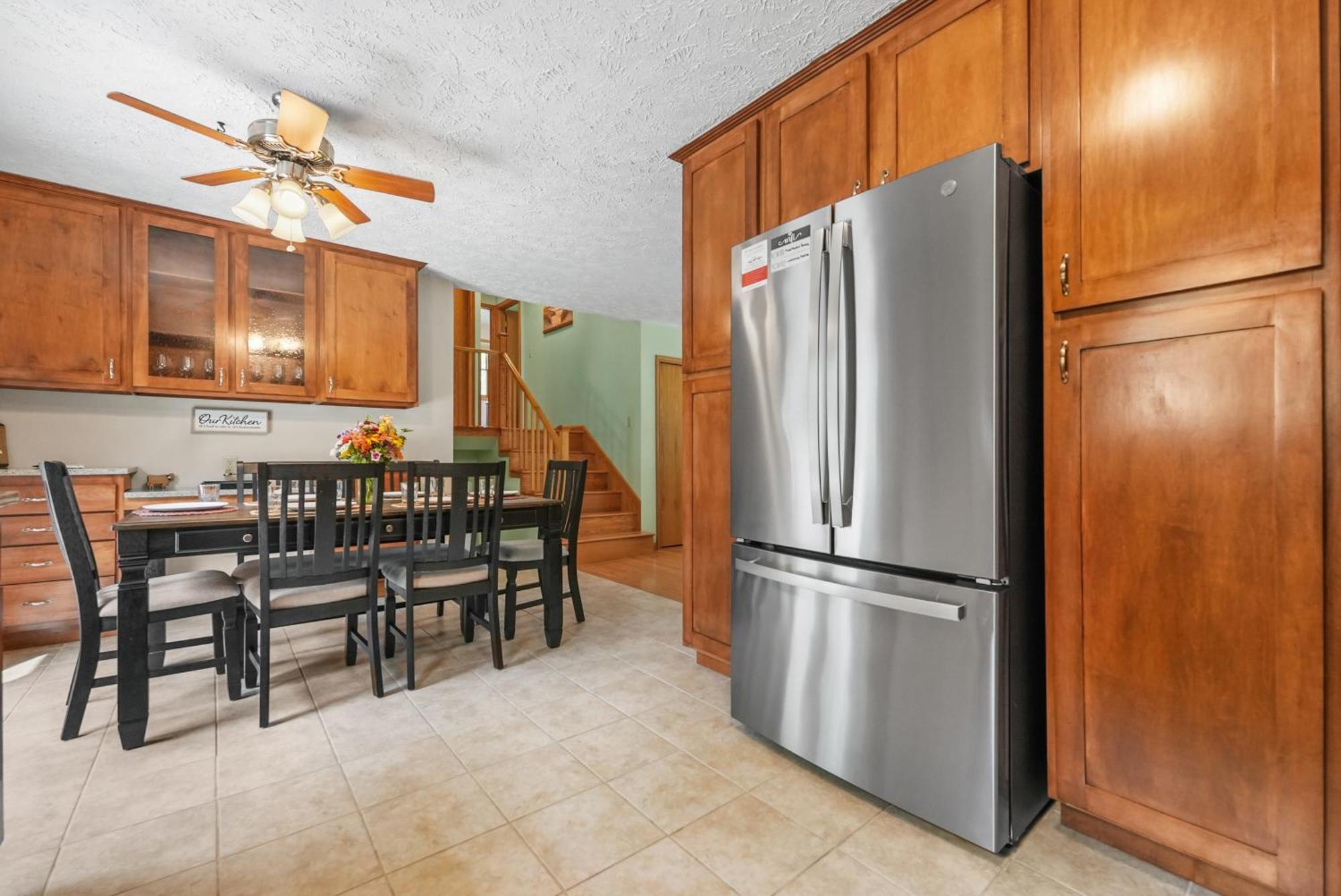 Lakefront Paradise 4 Bedroom W Direct Access, Pets Ok Holiday home Traverse City