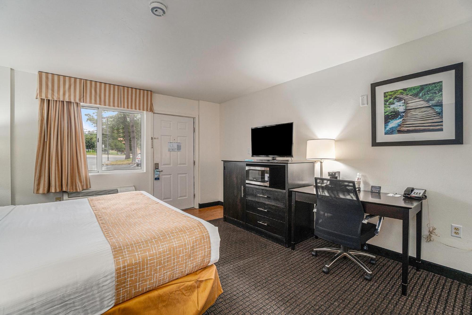 Motel Travelodge By Wyndham Traverse Mi Traverse City