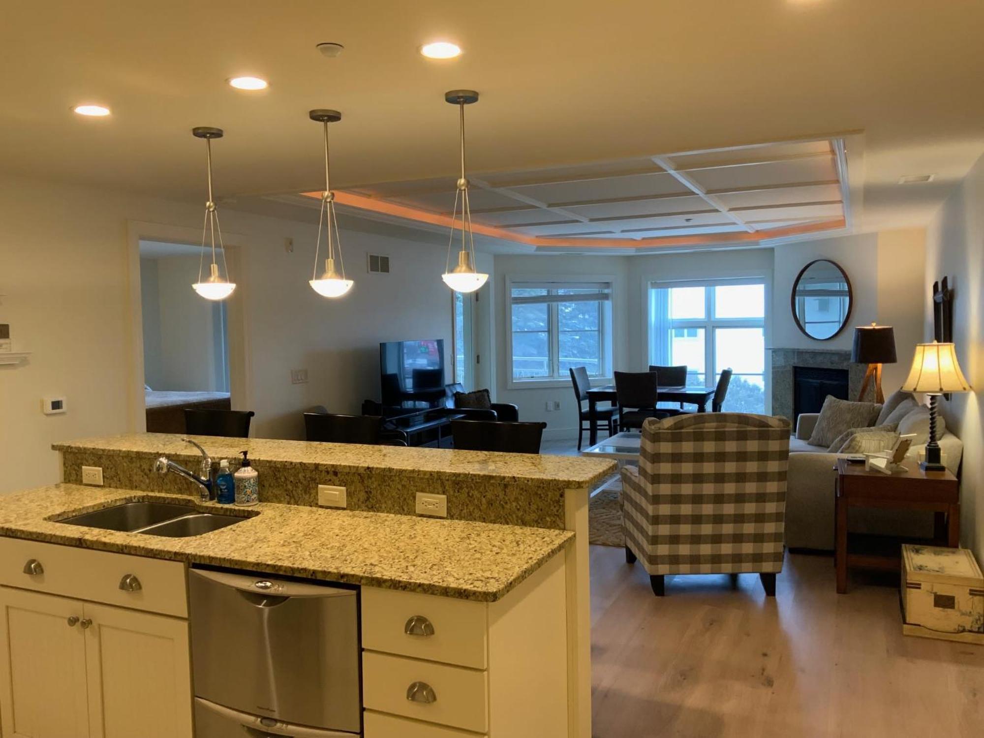 Lovely 2-bedroom With Lots Of Amenities