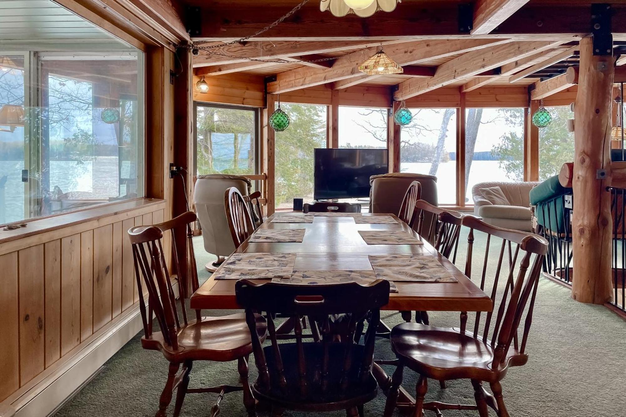 Lakefront Serenade Holiday home Traverse City