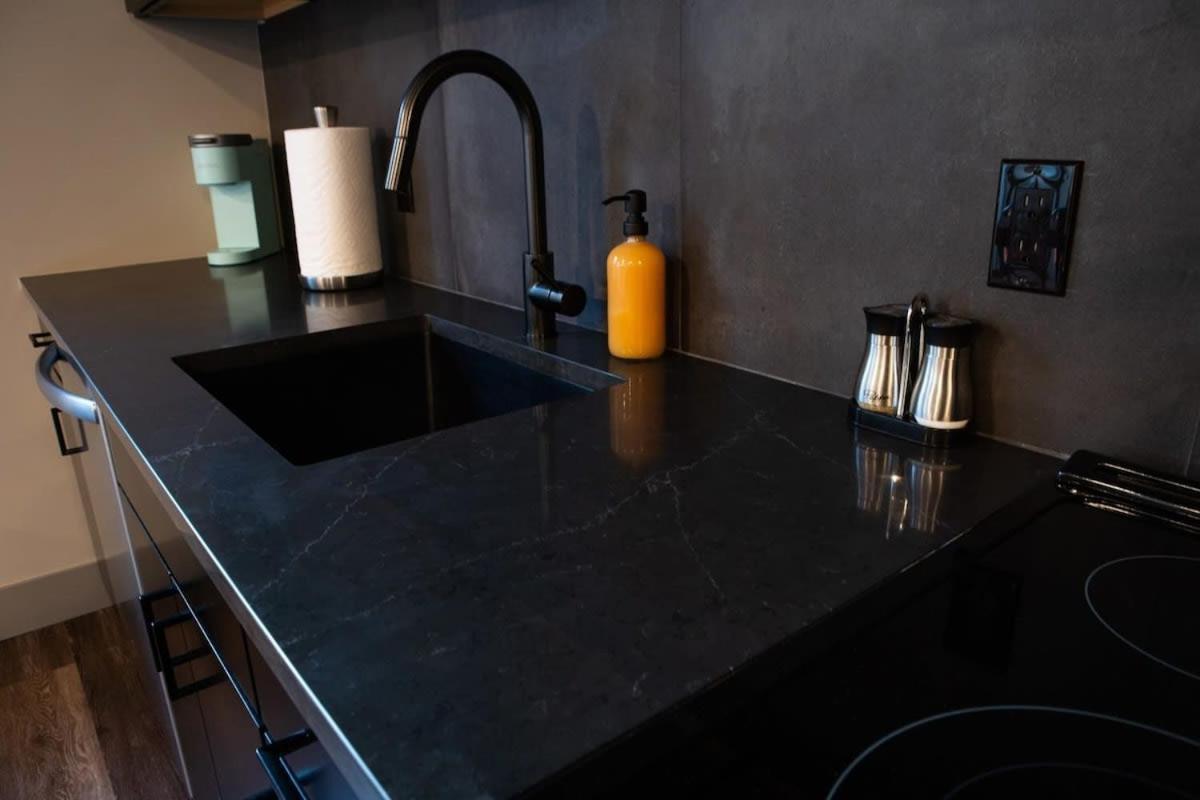 Apartment Modern State Unit 2 Traverse City