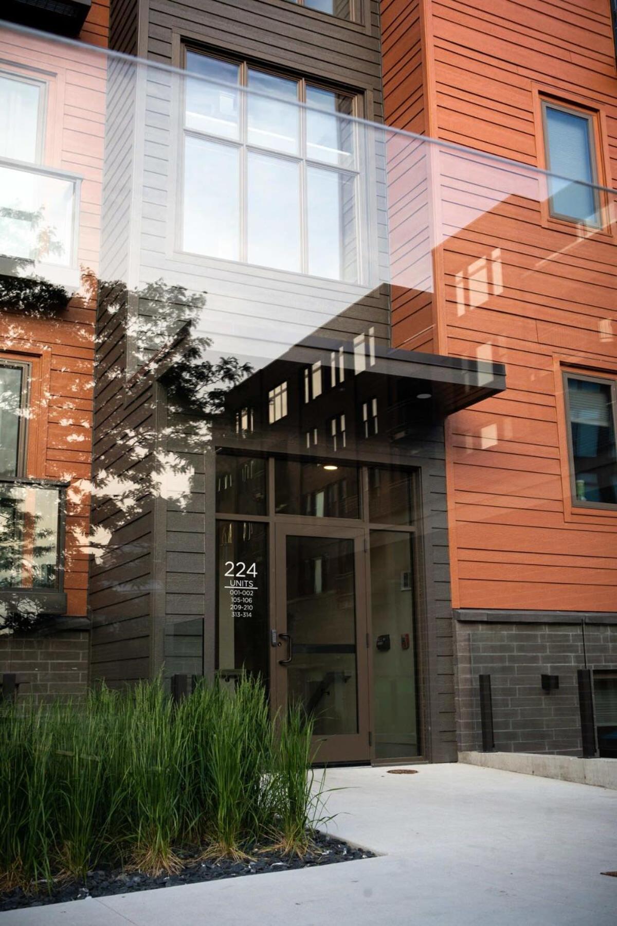 Apartment Modern State Unit 2 Traverse City