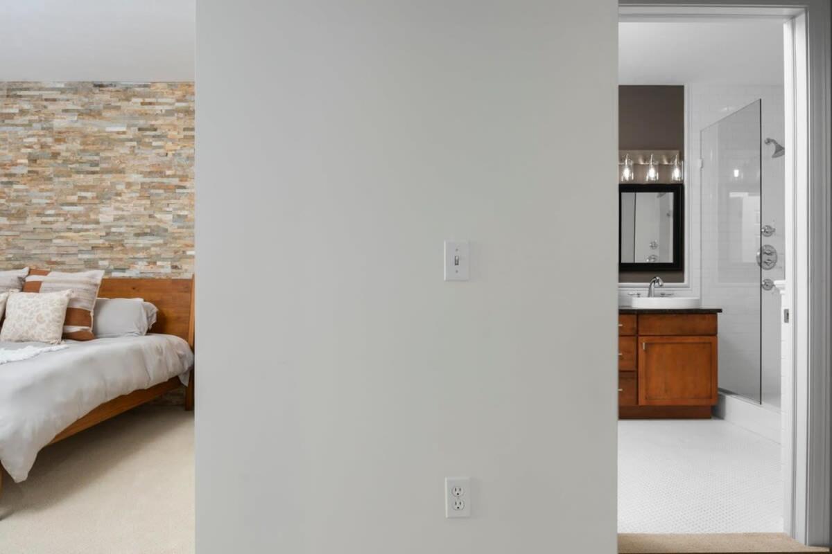 Apartment West Bay Overlook In Downtown Tc Traverse City