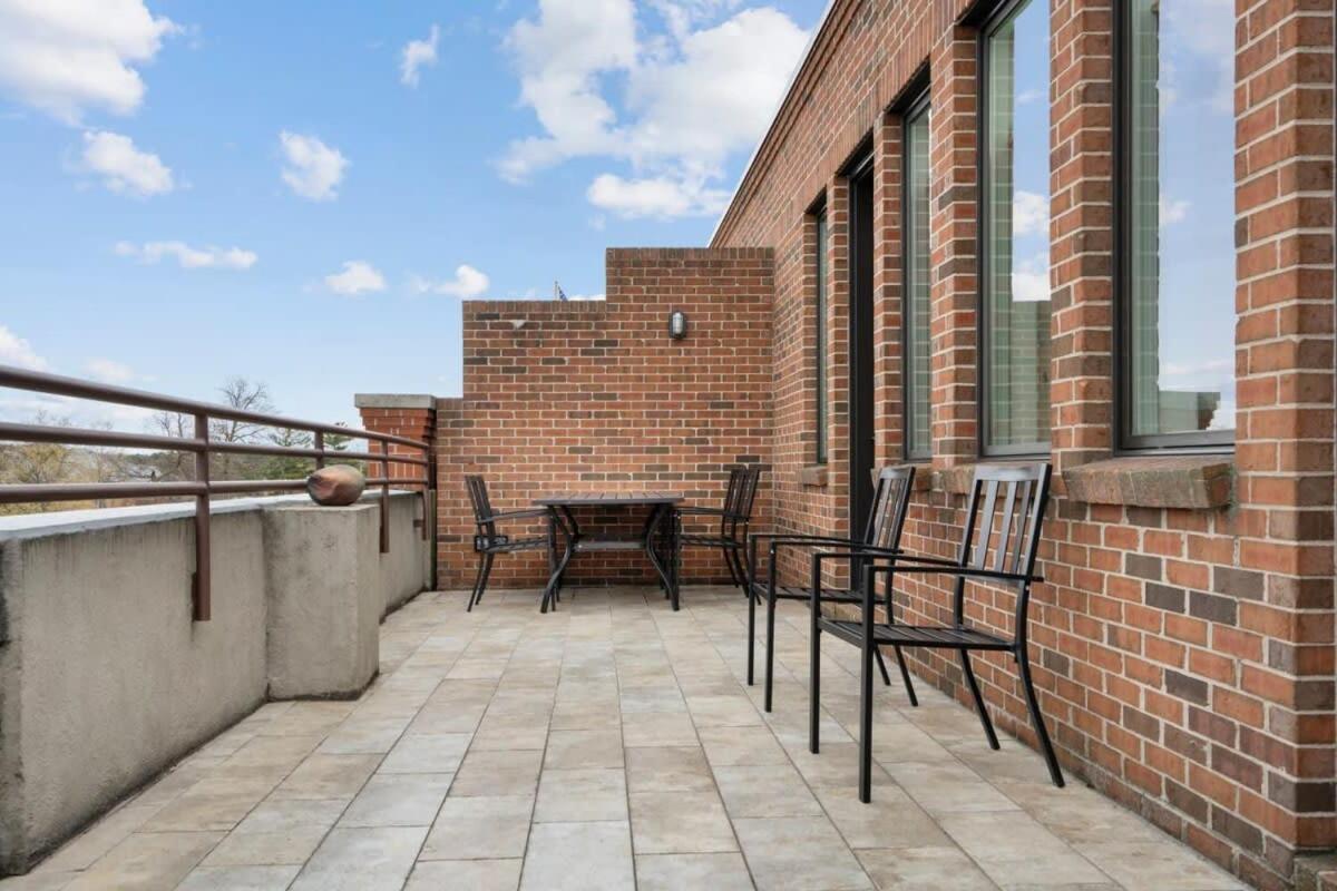West Bay Overlook In Downtown Tc Apartment Traverse City
