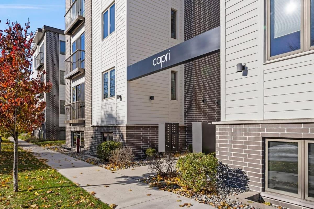 Capri Unit 001 In The Heart Of Downtown Tc Holiday home *