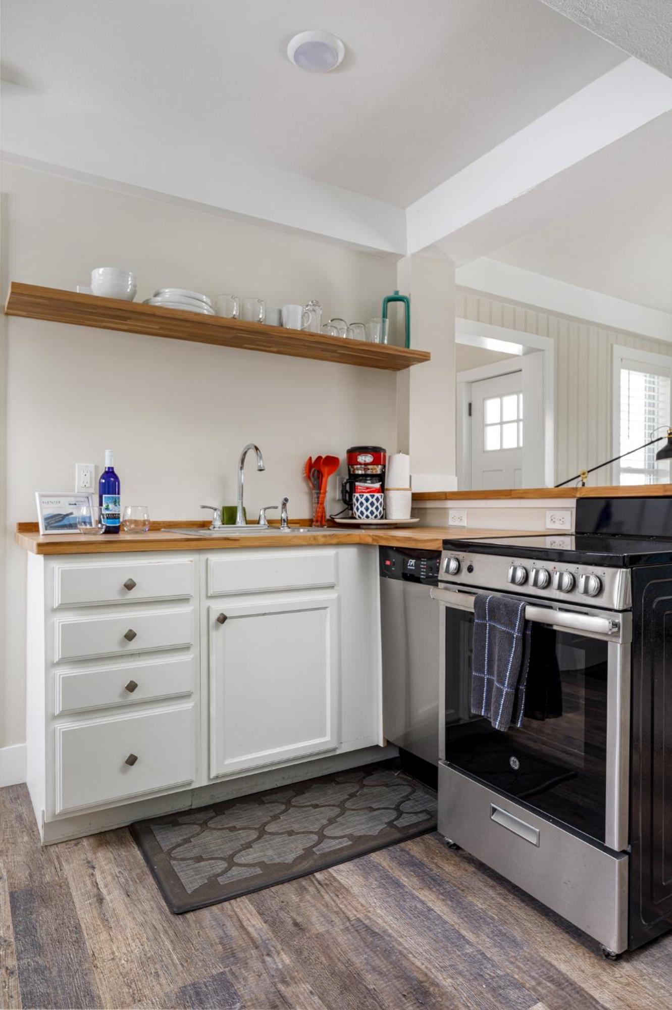 Modern Duplex Downtown Ac Walkable Traverse City
