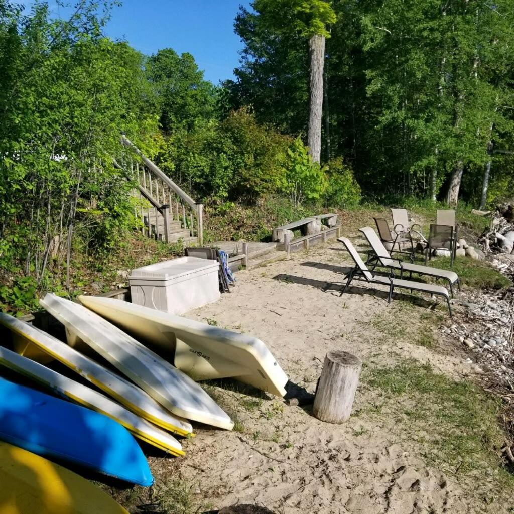 Holiday home M22 Shores On West Grand Traverse Bay Traverse City