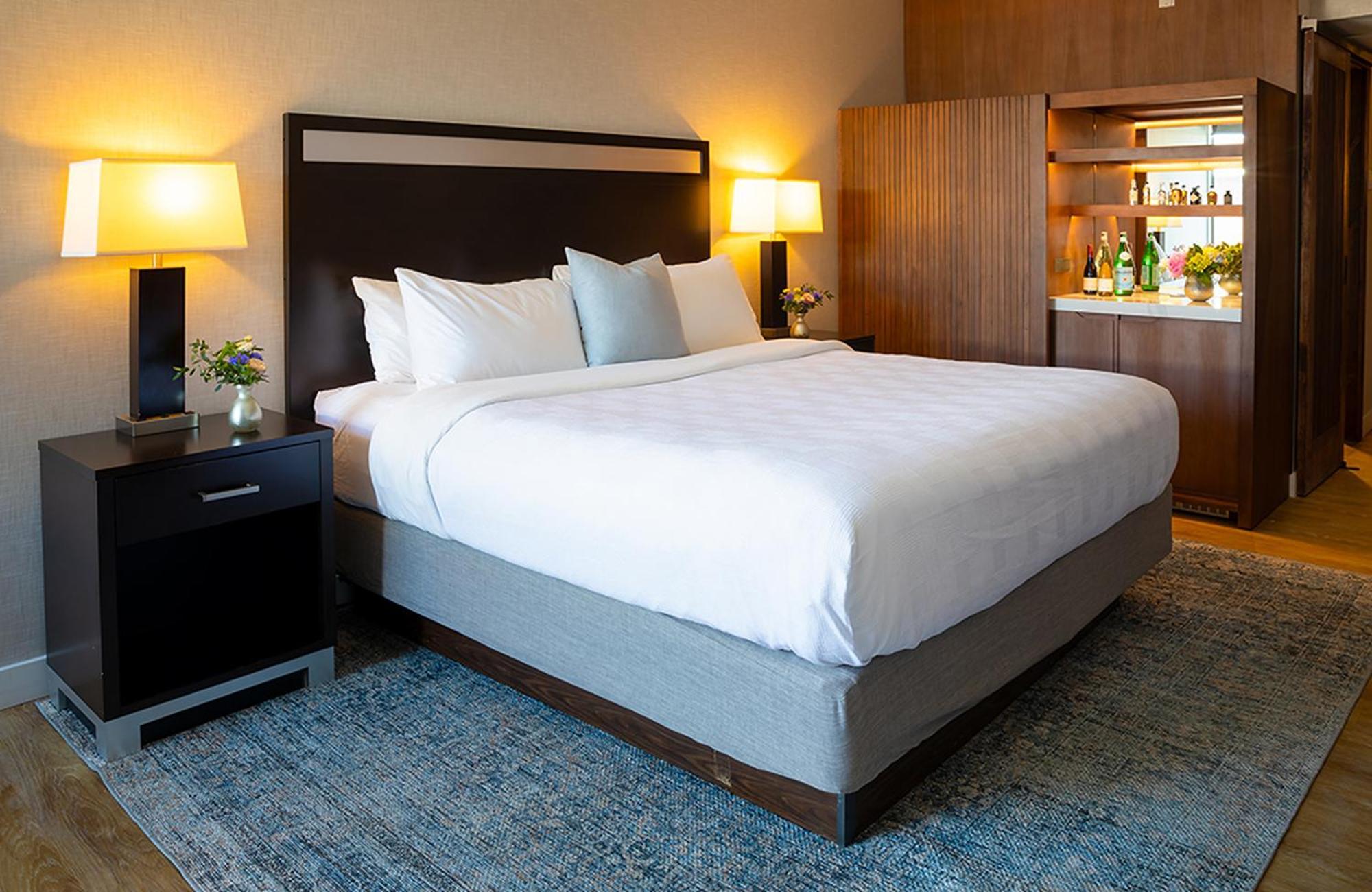 Hotel Delamar Traverse 4*