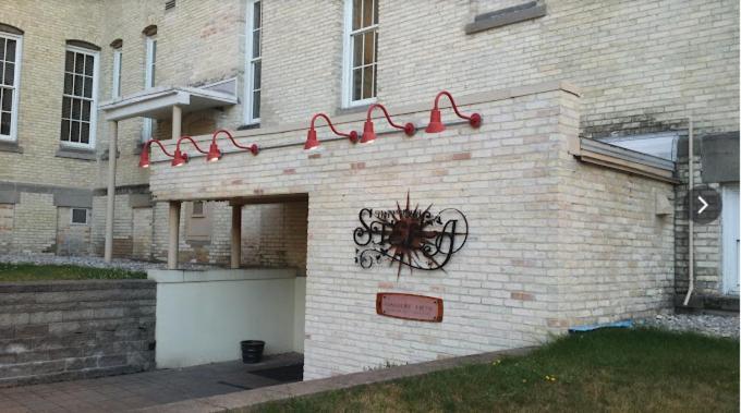 Luxury Penthouse Ac Fireplace Balcony * Traverse City