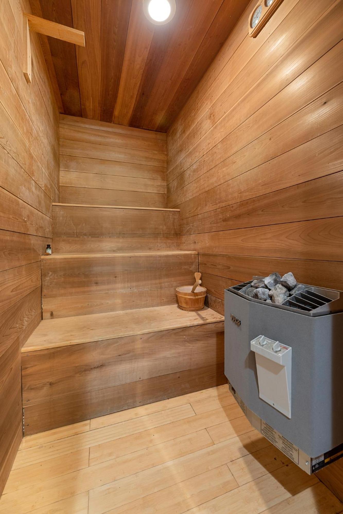 Holiday home Vineyard Haven Ac Jacuzzi Sauna Private En Traverse City