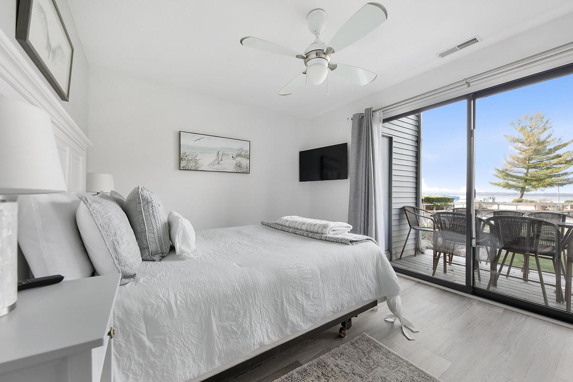 Apartment Gorgeous 2 Bedroom View *