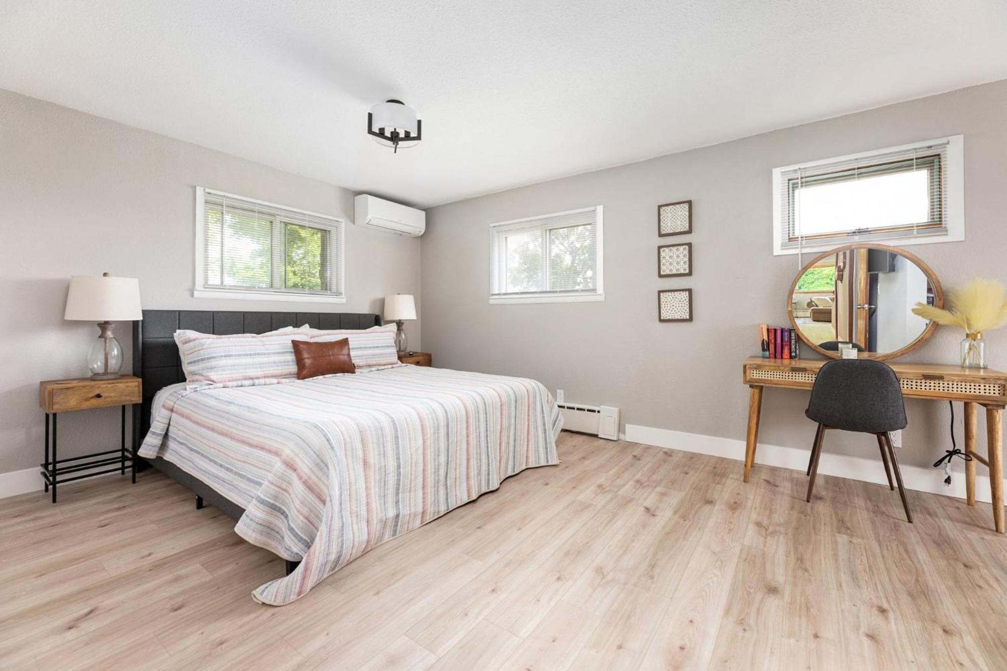Holiday home La Petite Ferme - Newly Renovated 3bdr - 6200 Traverse City