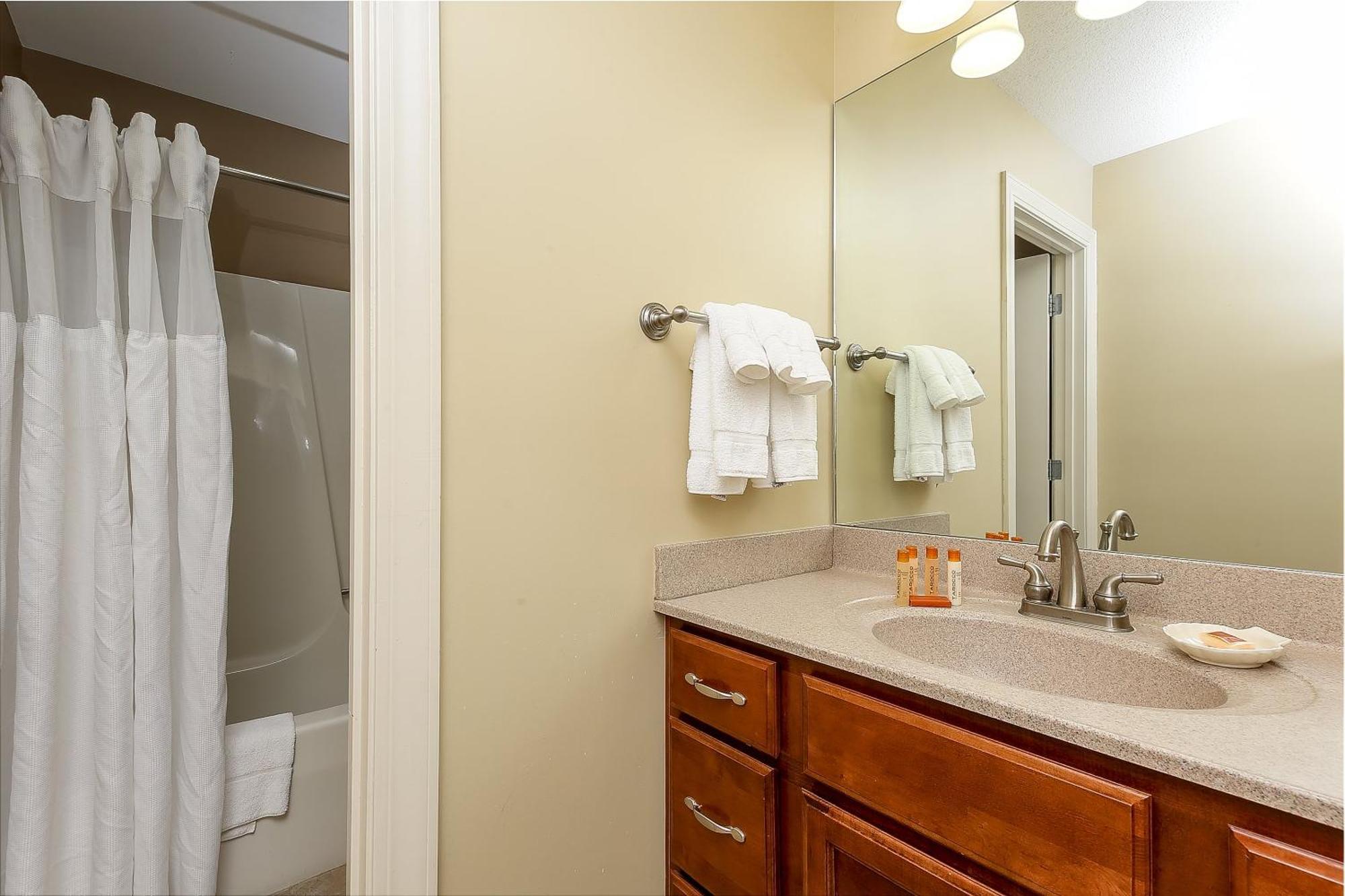 Apartment Beautiful 2 King Bdr With A Loft Golf Course 5569