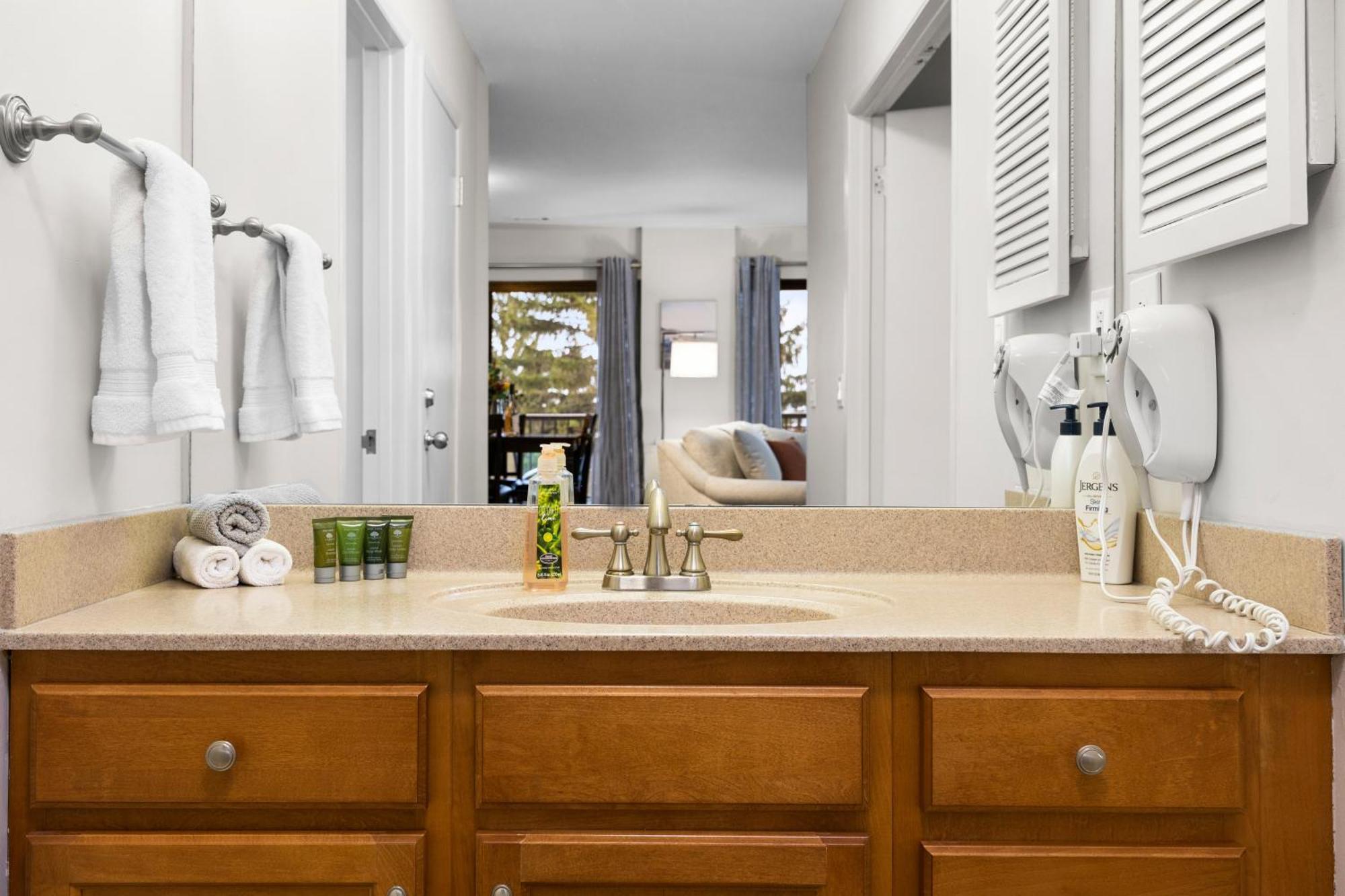 Lakeview Golf Retreat 1bdr At 5057 Apartment