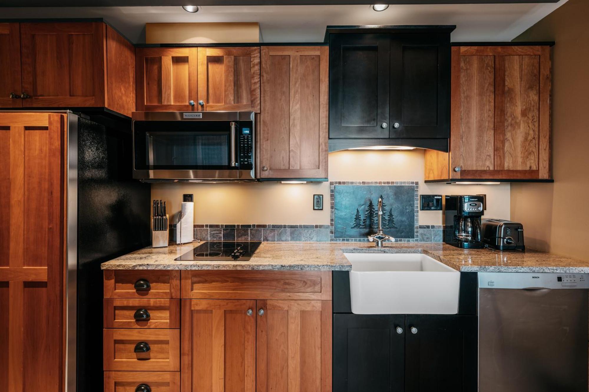 Lodge Tamarack