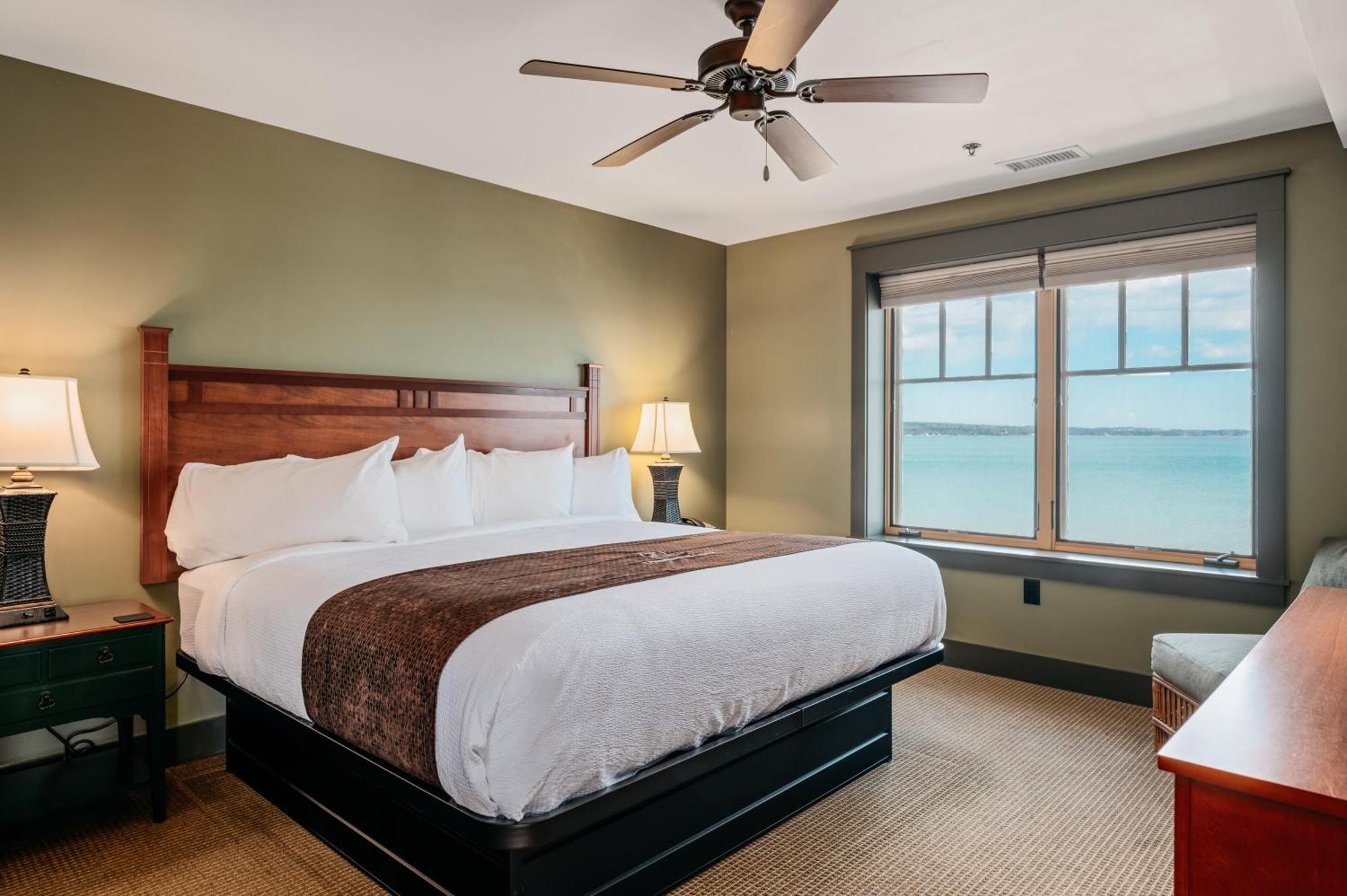 Lodge Tamarack Traverse City
