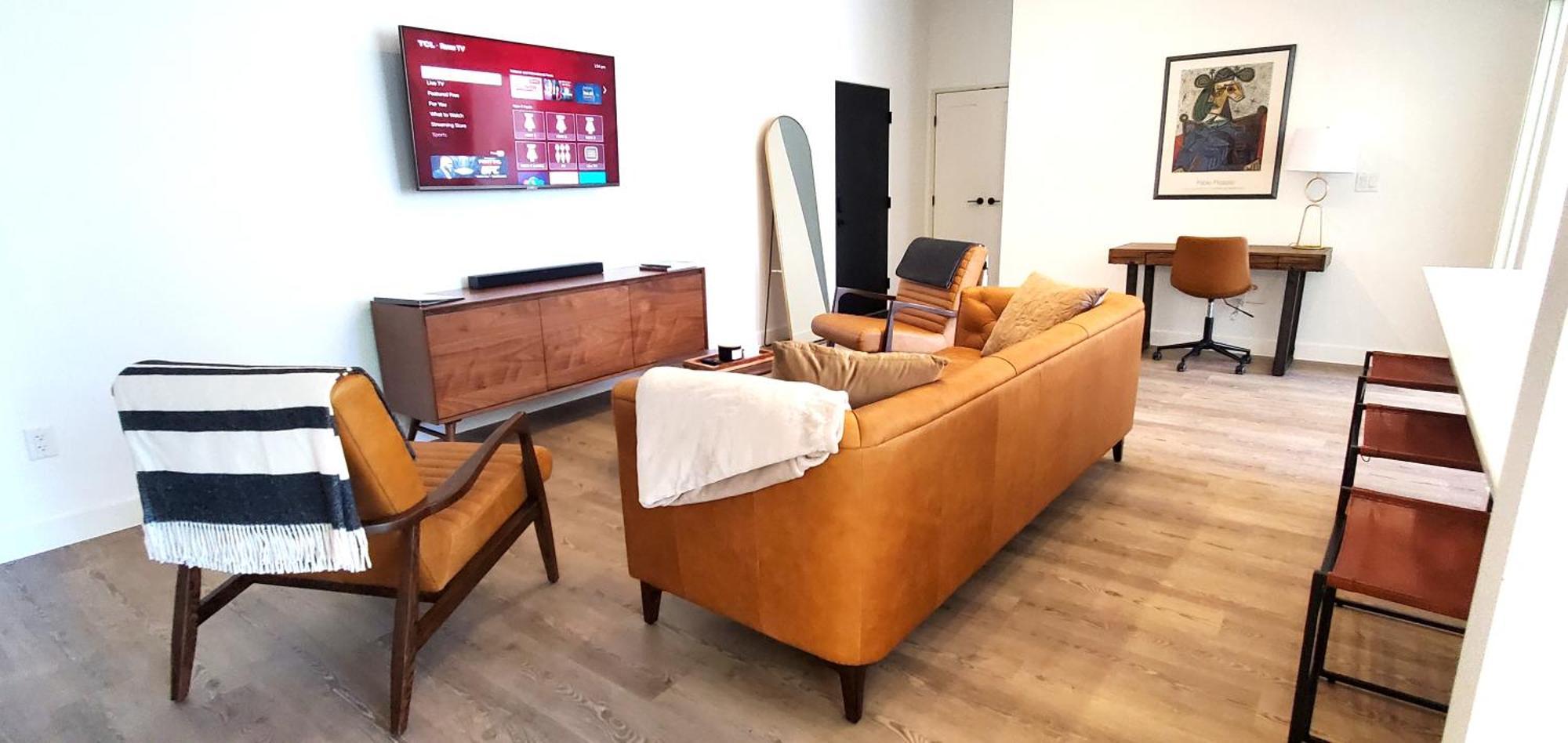 Perch With Rooftop Terrace & Hot Tubs Near Downtown Apartment Traverse City