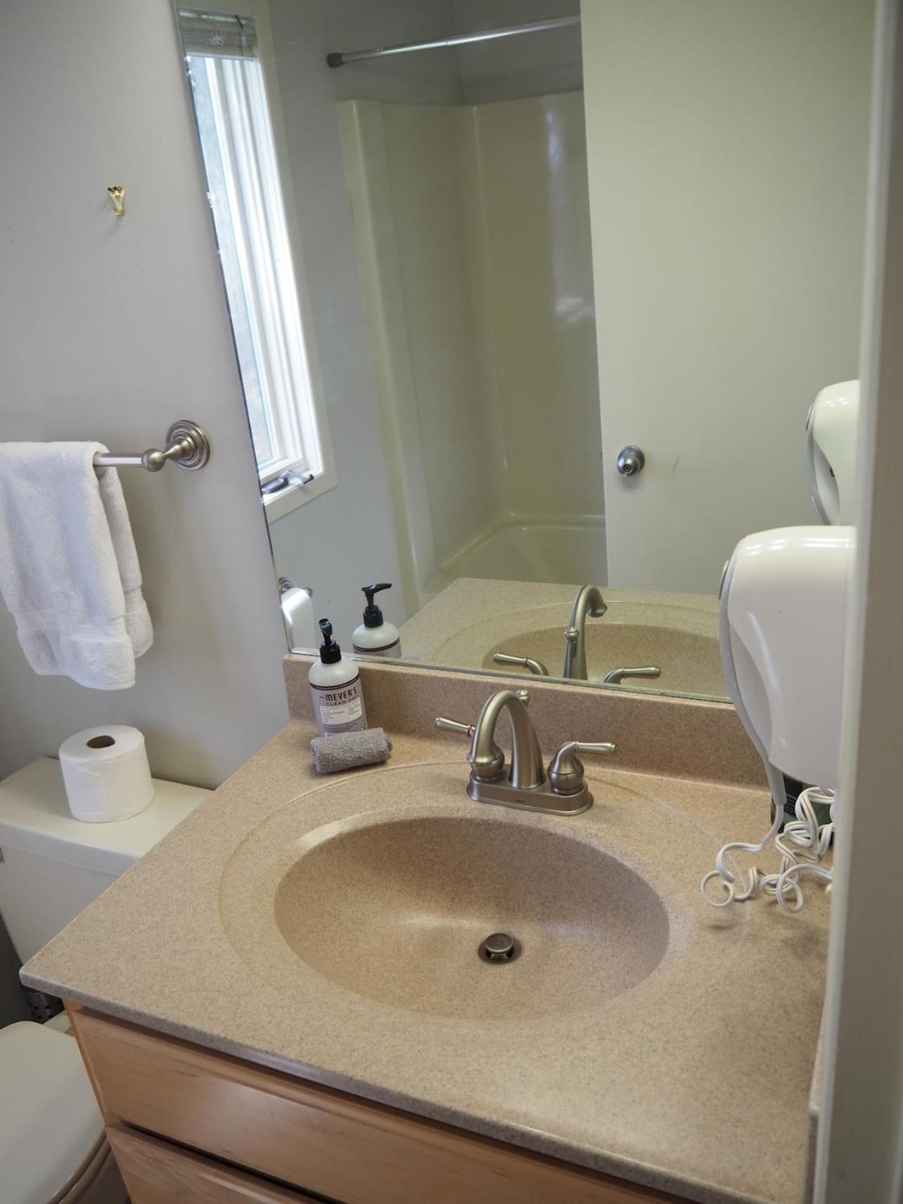 The Grand Getaway - Gorgeous And Great Location! Holiday home Traverse City