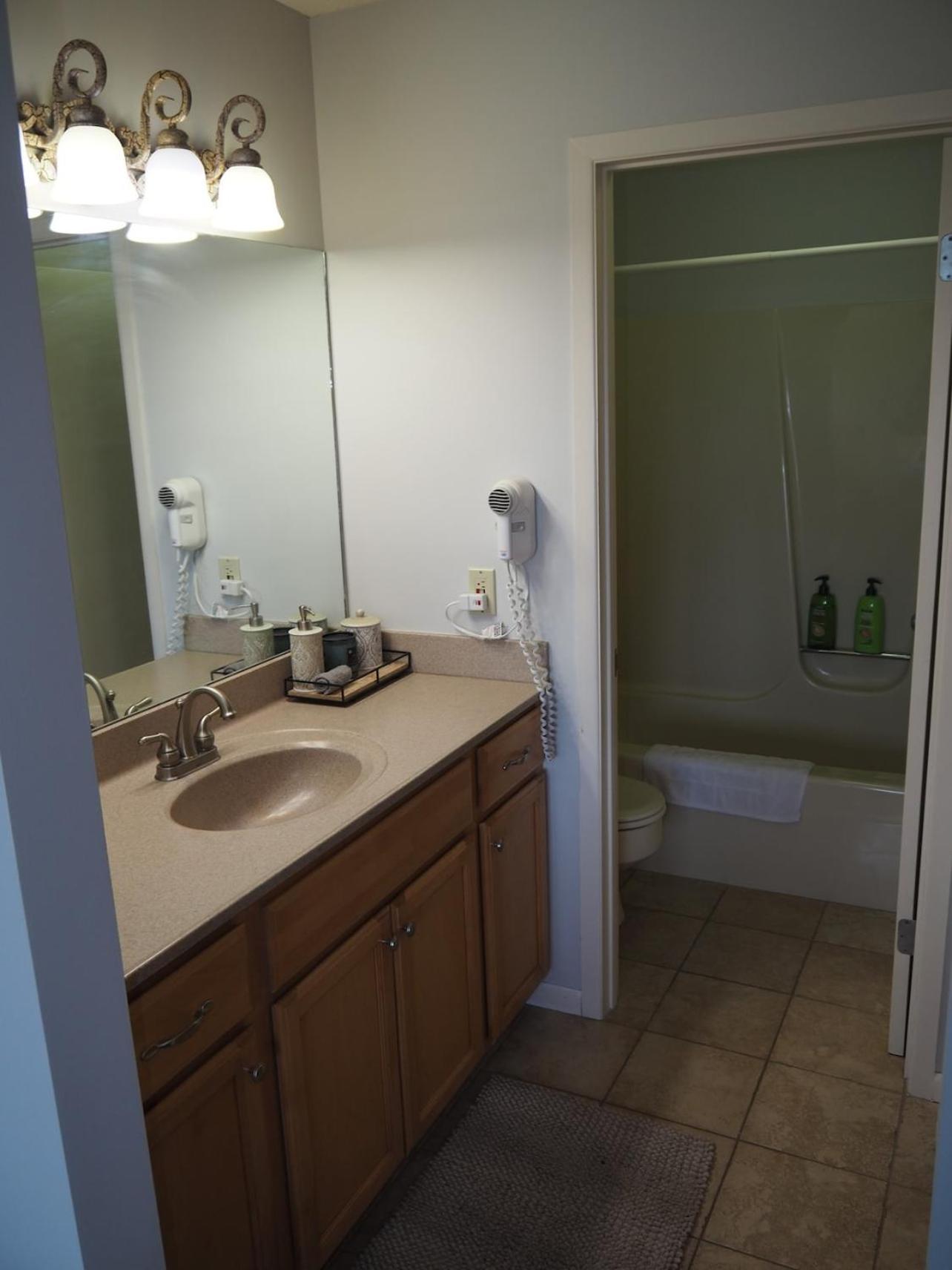 The Grand Getaway - Gorgeous And Great Location! Holiday home Traverse City