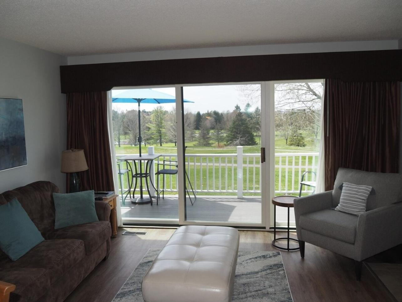 The Grand Getaway - Gorgeous And Great Location! Traverse City