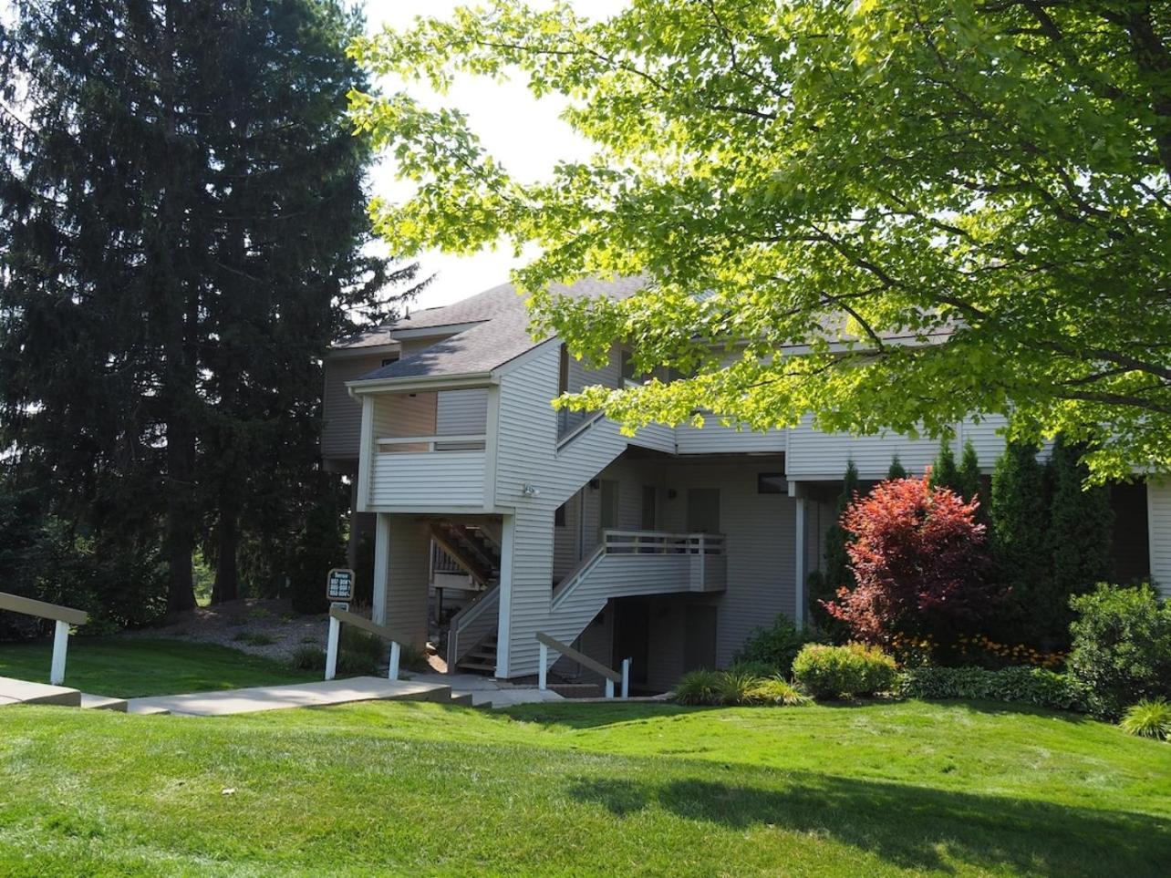 The Grand Getaway - Gorgeous And Great Location! Holiday home Traverse City