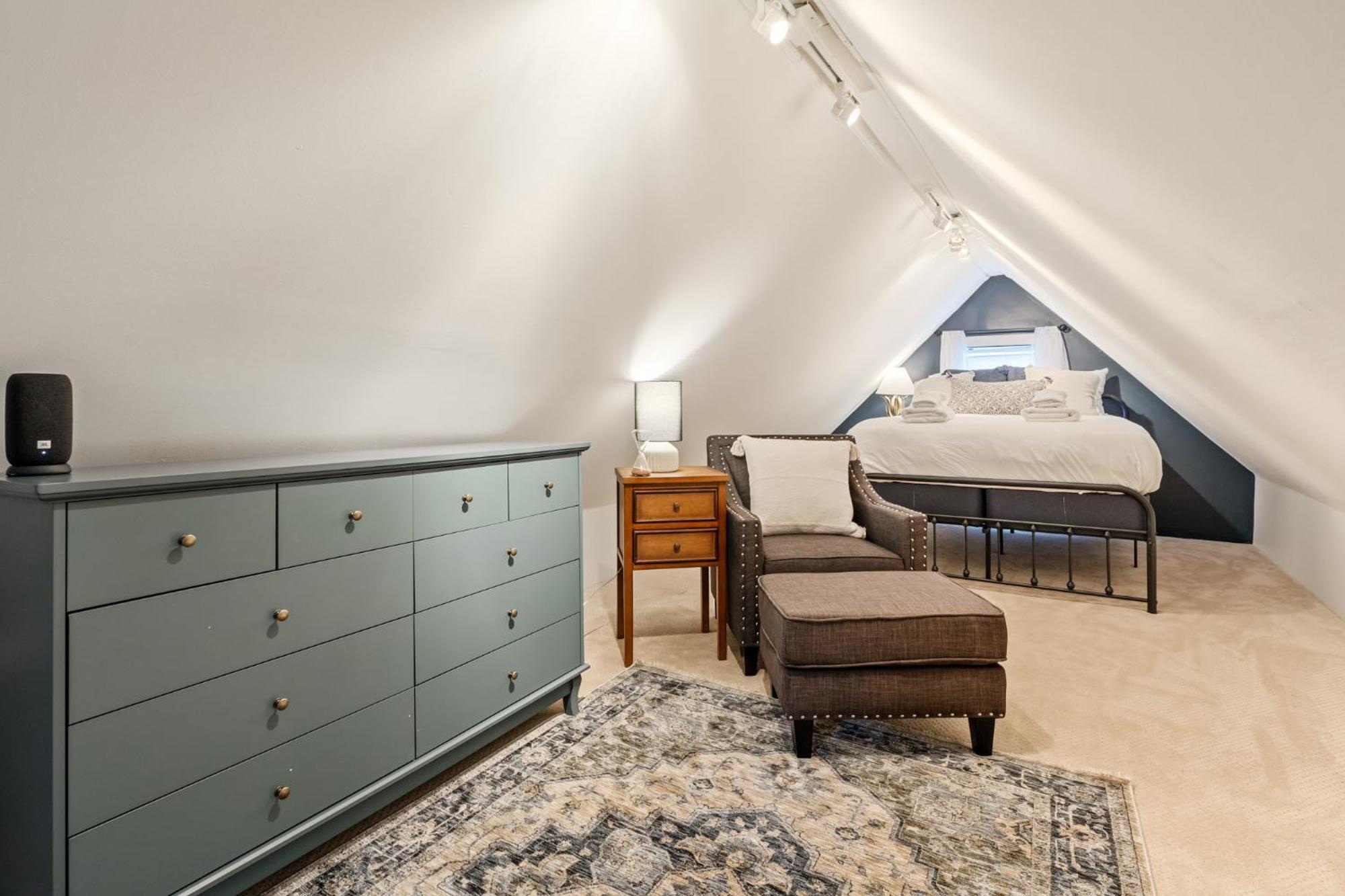 Ninth Street Urban Retreat Holiday home