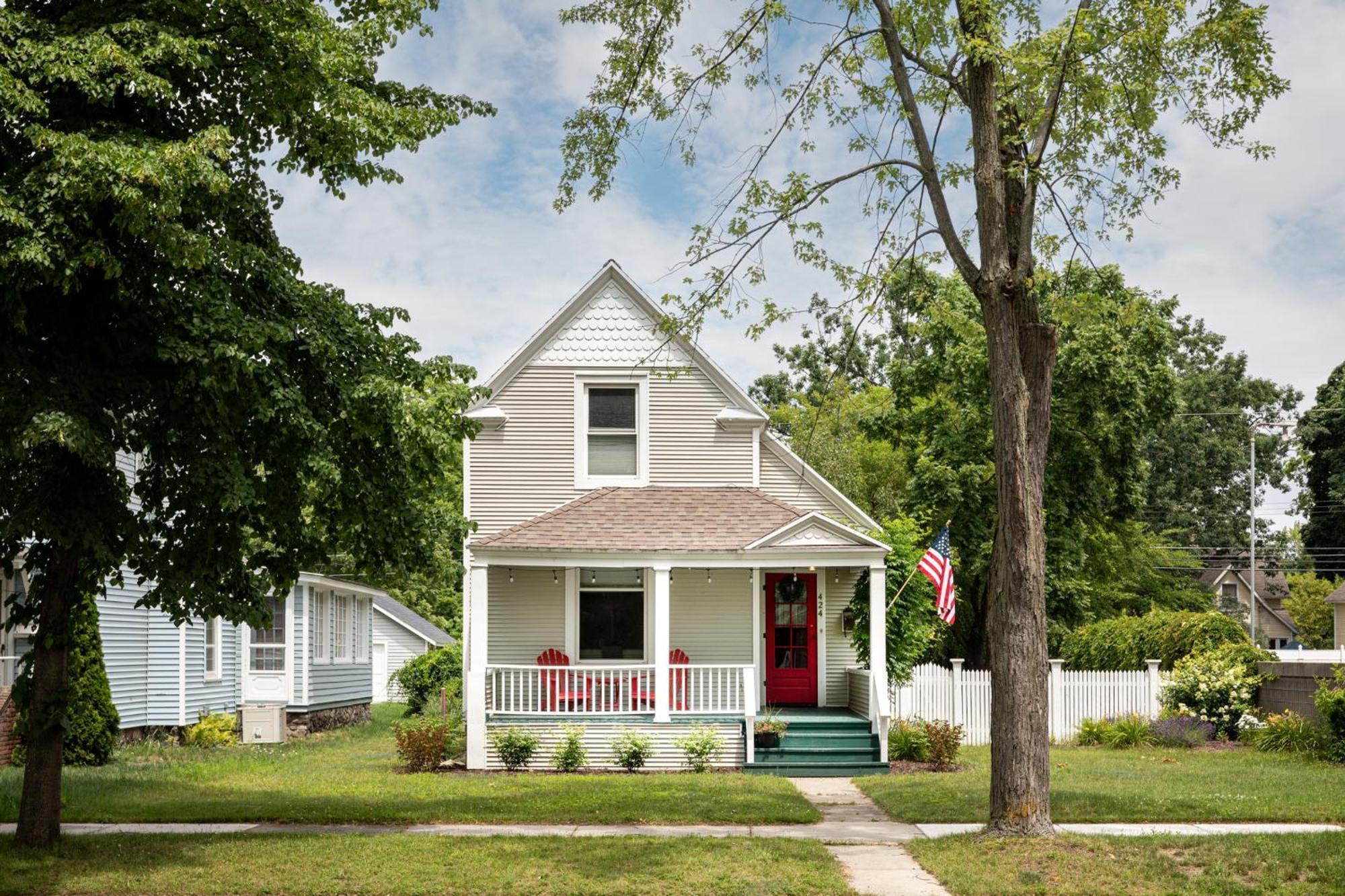 Ninth Street Urban Retreat