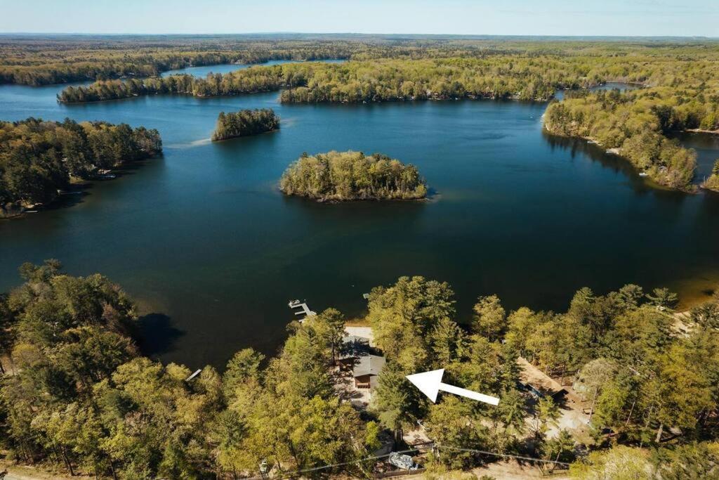 Holiday home Lakefront Retreat-pontoon & Sup *