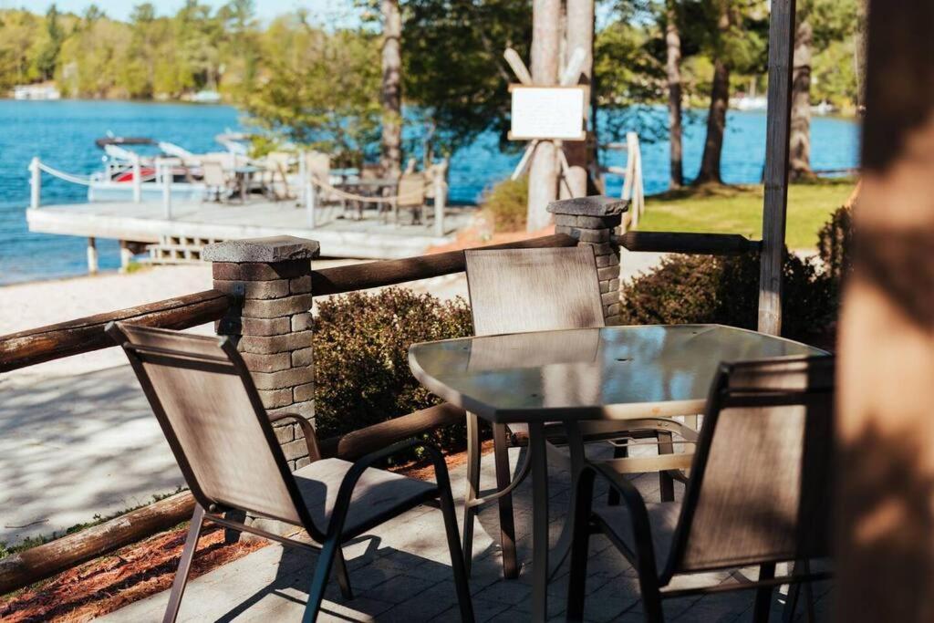 Tc With Pontoon & Sup - Sleeps 6! *