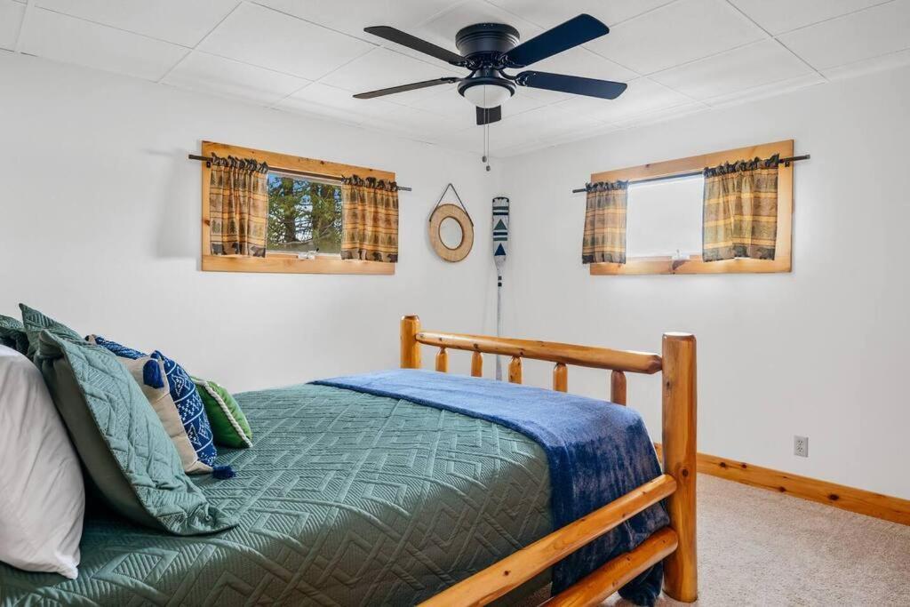 With Pontoon - Family Friendly Holiday home