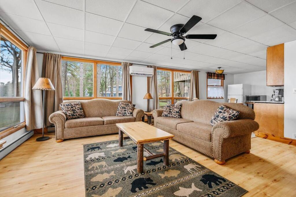 Holiday home Lakeside By Tc-pontoon Rentals-sandy
