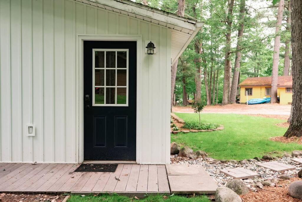 Spacious 3 Bedroom On Arbutus Holiday home Traverse City
