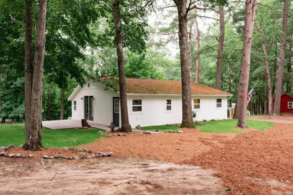 Spacious 3 Bedroom On Arbutus Holiday home