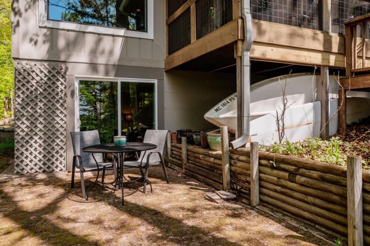 Holiday home Front-fishing-all Sports Bass Sanctuary Traverse City