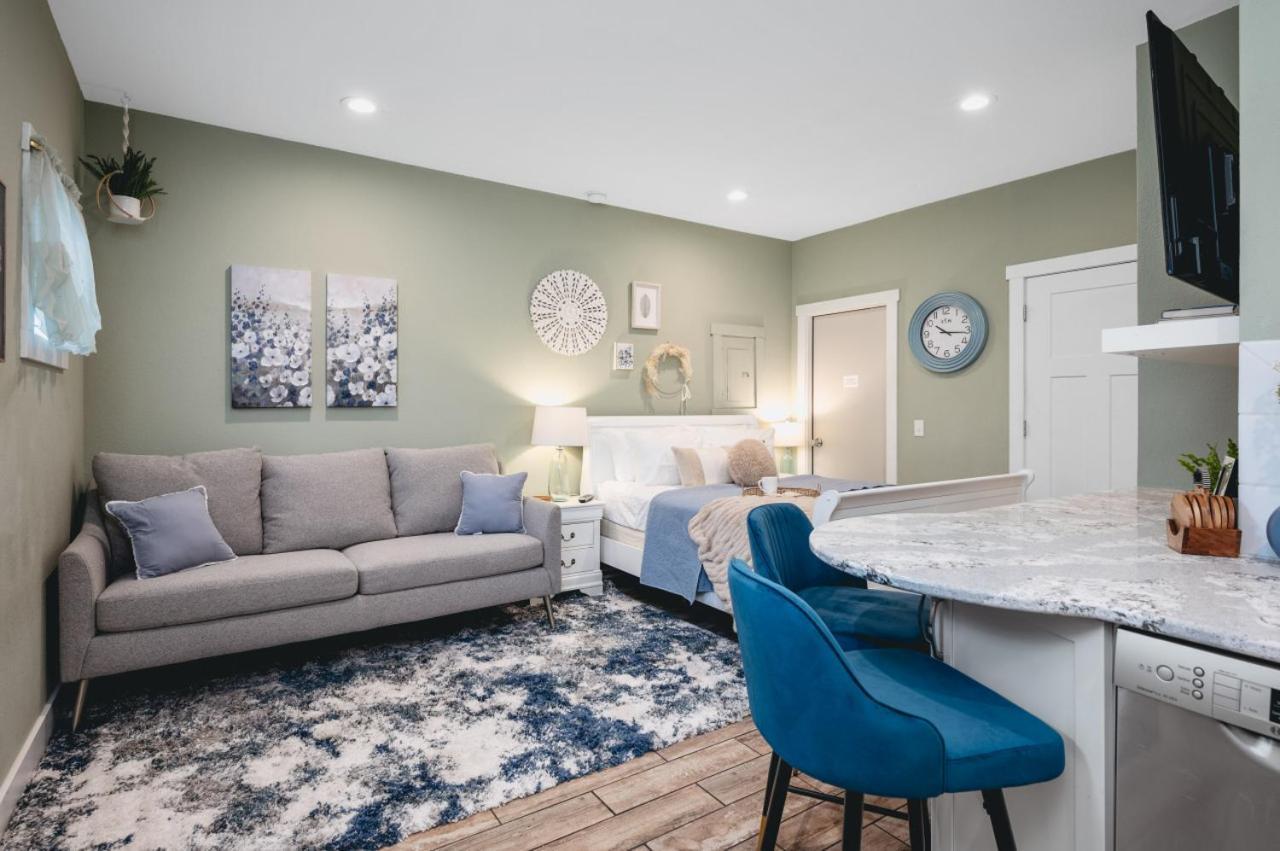 New Primrose 1br Near Downtown Beaches Wineries