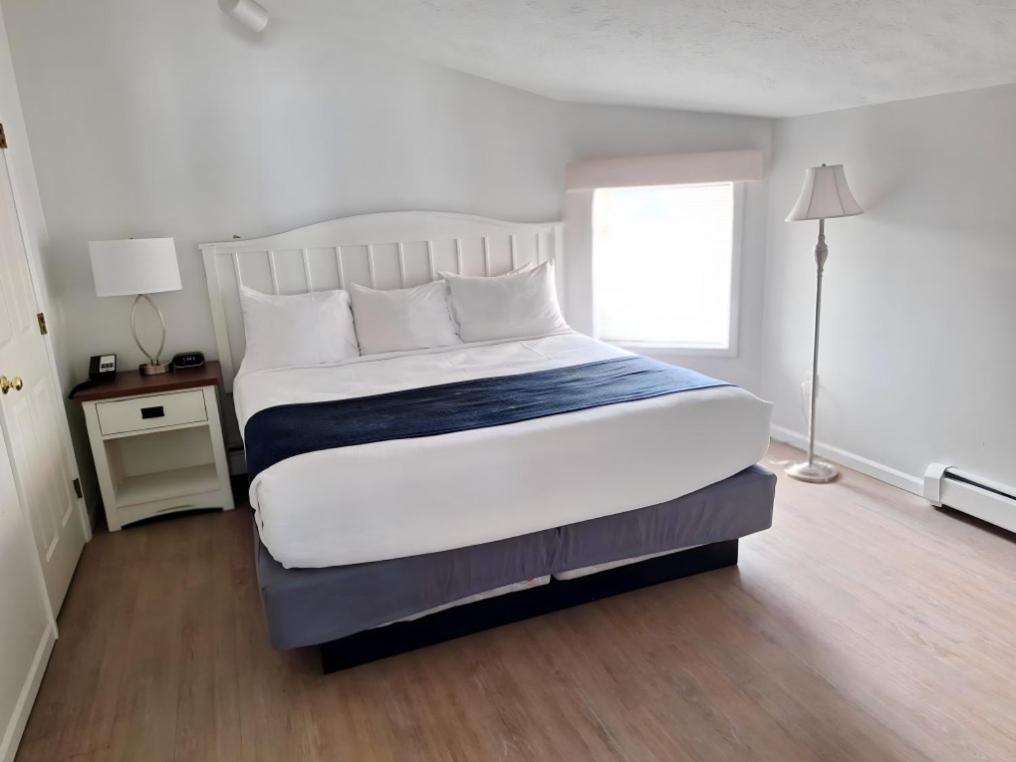 Pointes North Beachfront 3*