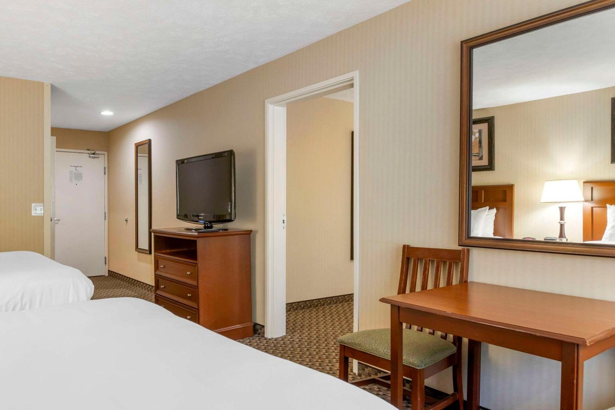 Comfort Traverse Inn Traverse City