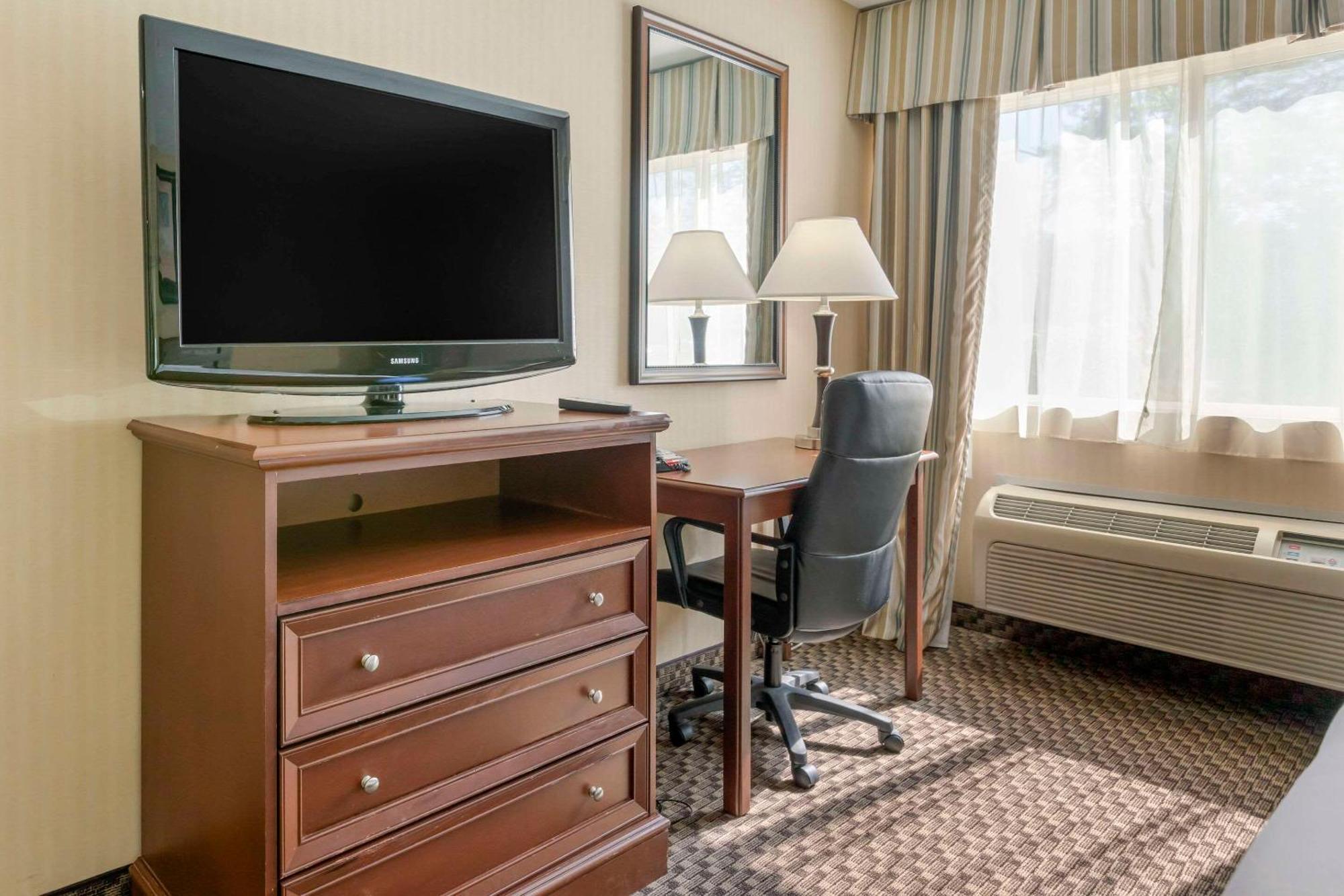 Inn Comfort Traverse Traverse City