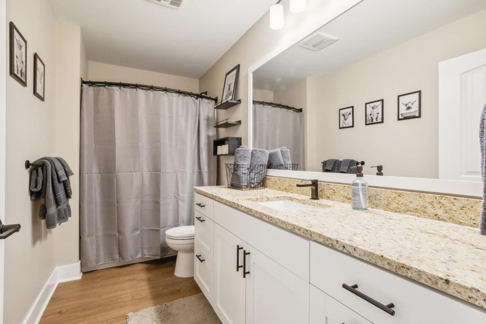 A Pet Friendly Cozy In Traverse Holiday home Traverse City